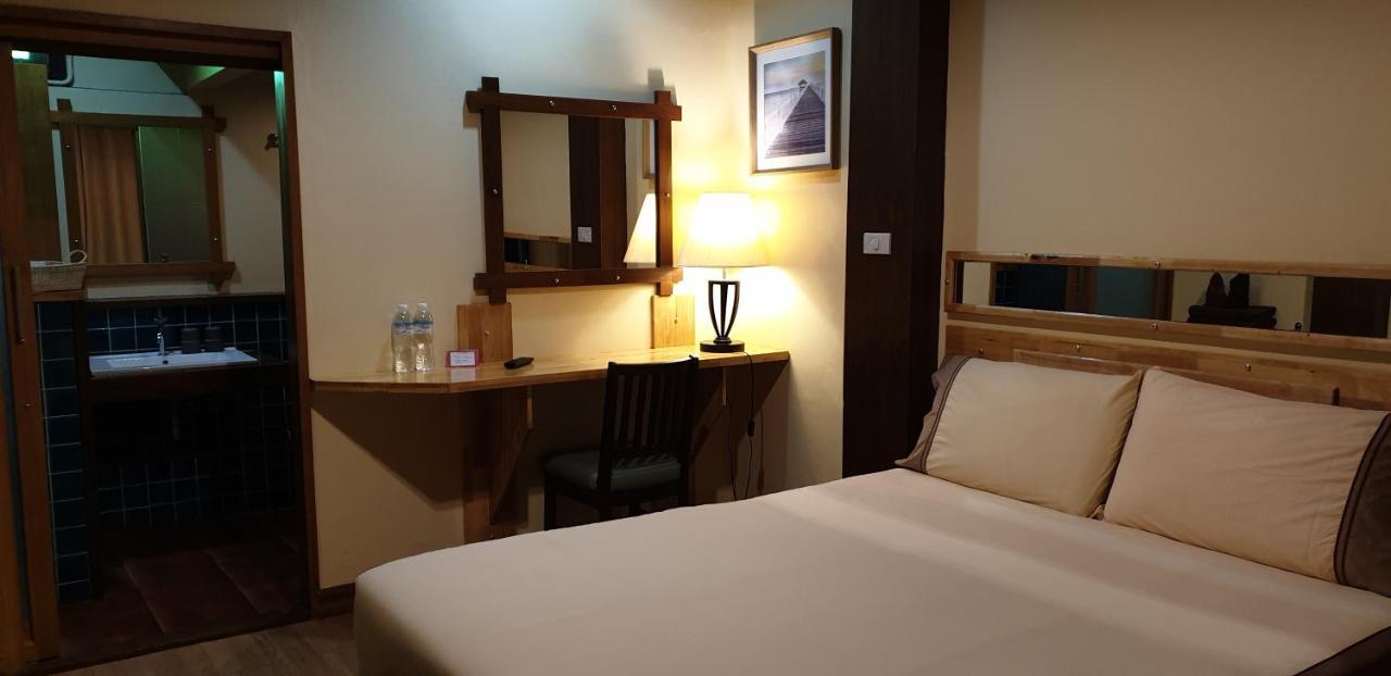 Little Guest House Hotel Chiang Mai Oda fotoğraf