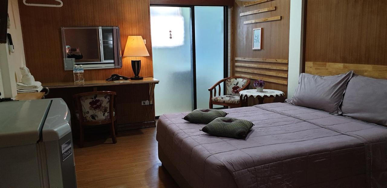 Little Guest House Hotel Chiang Mai Dış mekan fotoğraf