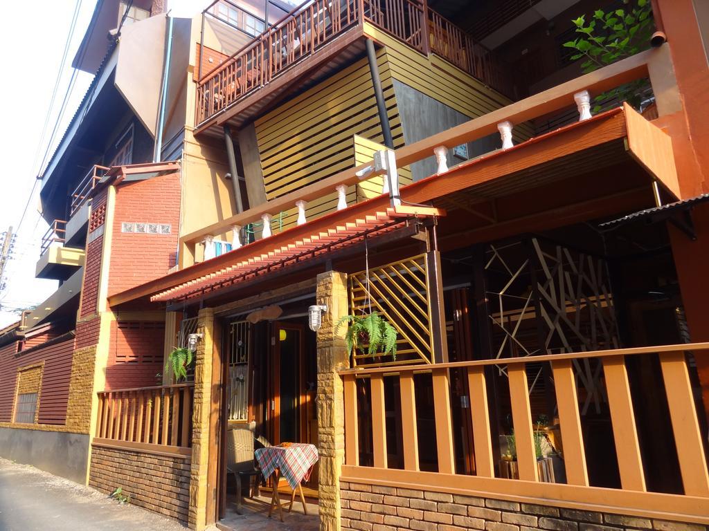Little Guest House Hotel Chiang Mai Dış mekan fotoğraf