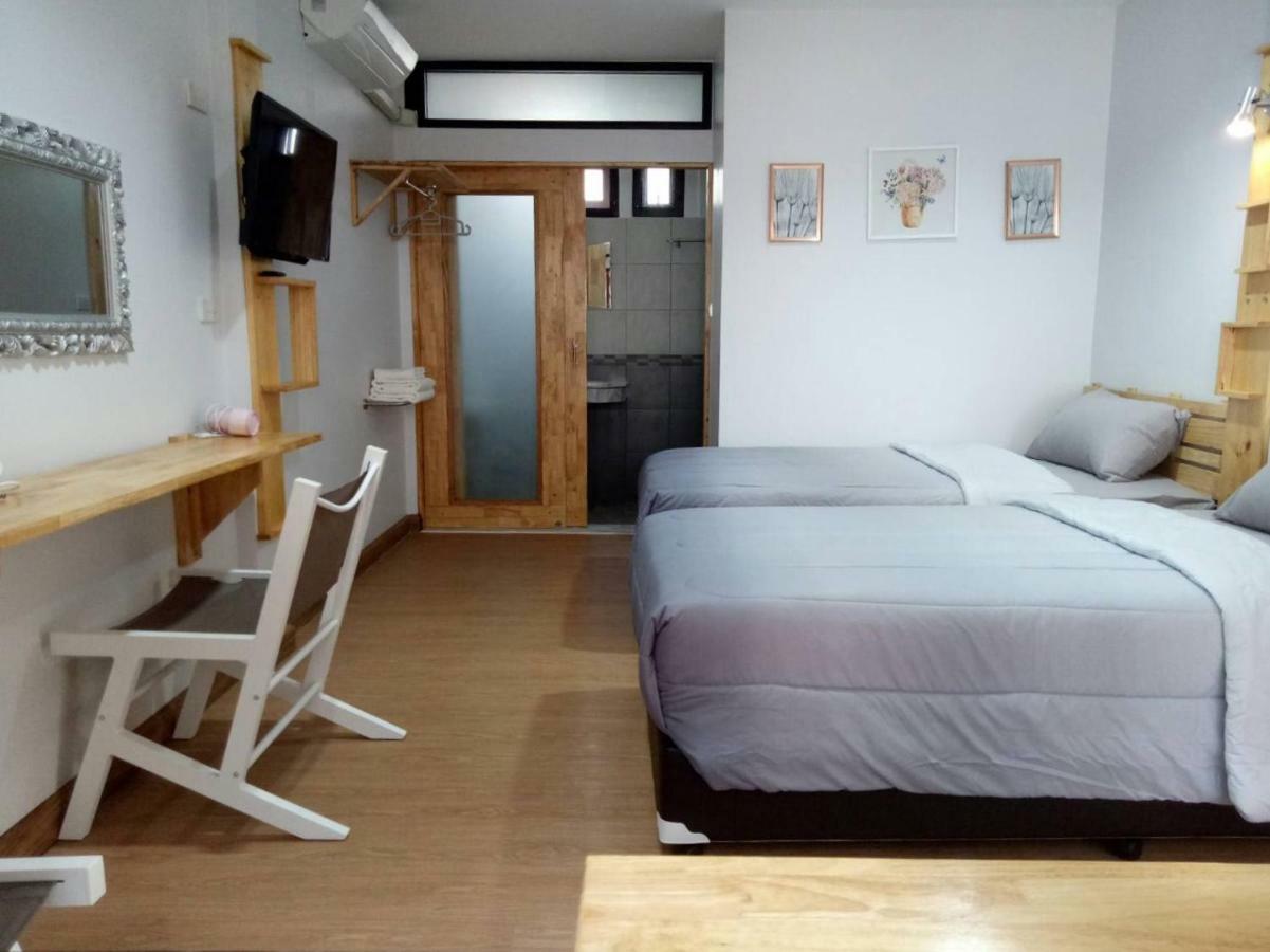 Little Guest House Hotel Chiang Mai Dış mekan fotoğraf